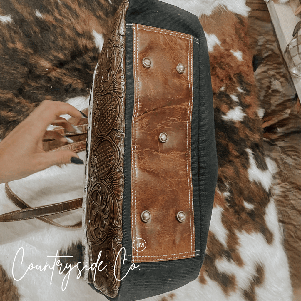 Darby Cowhide Carry All Overnight Bag - Rustic Avenue