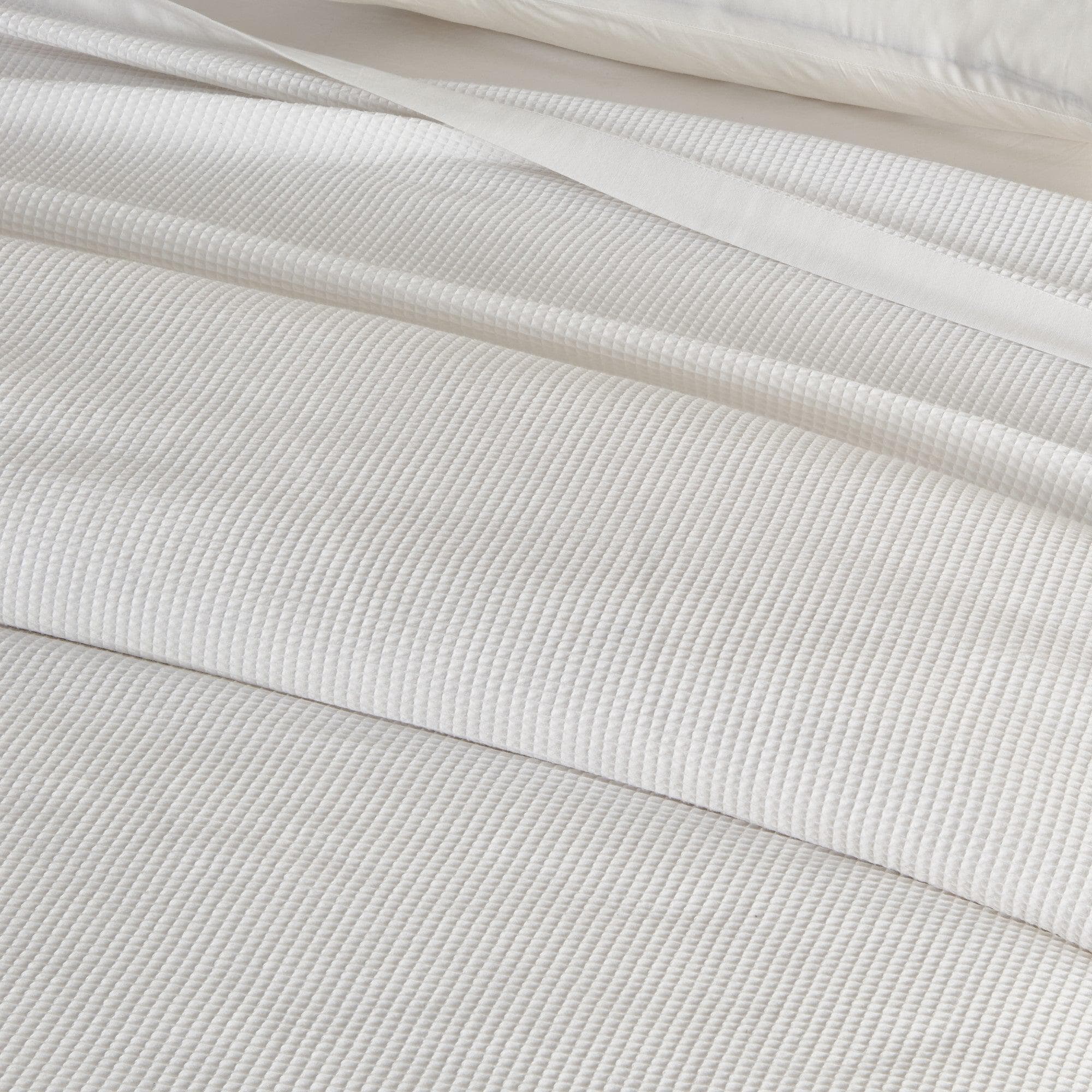 100% Cotton Small Waffle Weave Blanket - Hazel Collection - Rustic Avenue