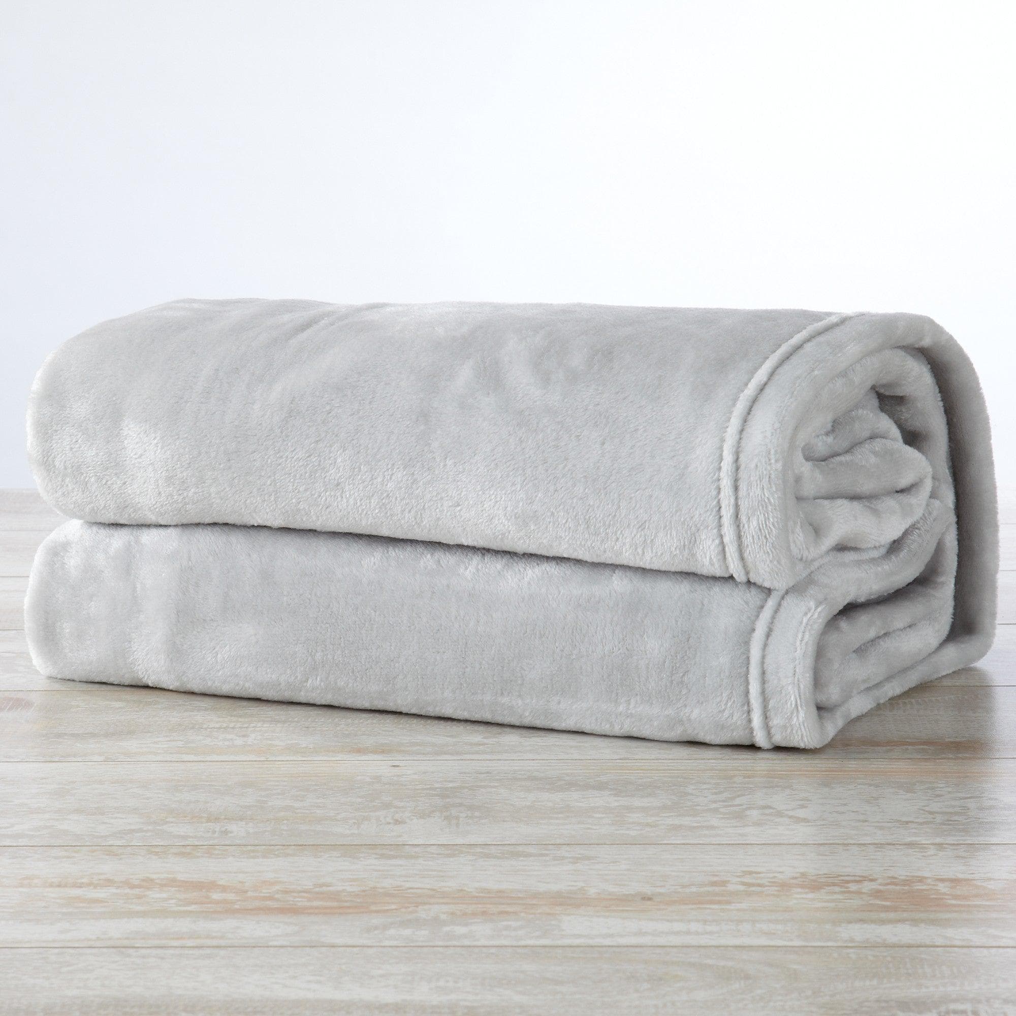Velvet Plush Blanket - Avianna Collection - Rustic Avenue