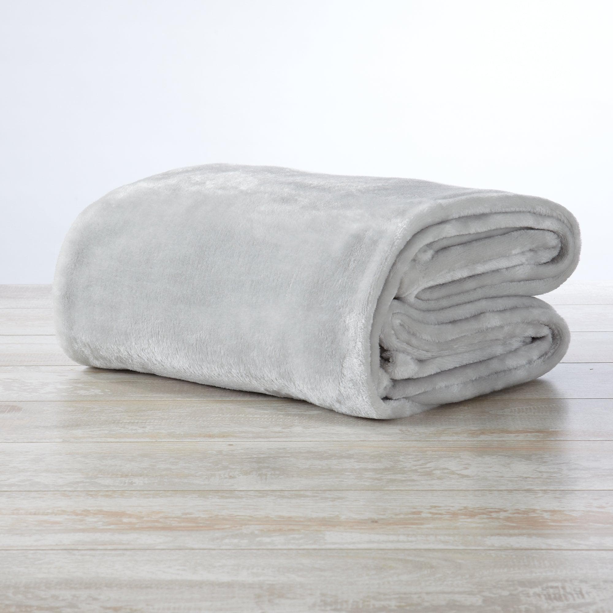 Velvet Plush Blanket - Avianna Collection - Rustic Avenue