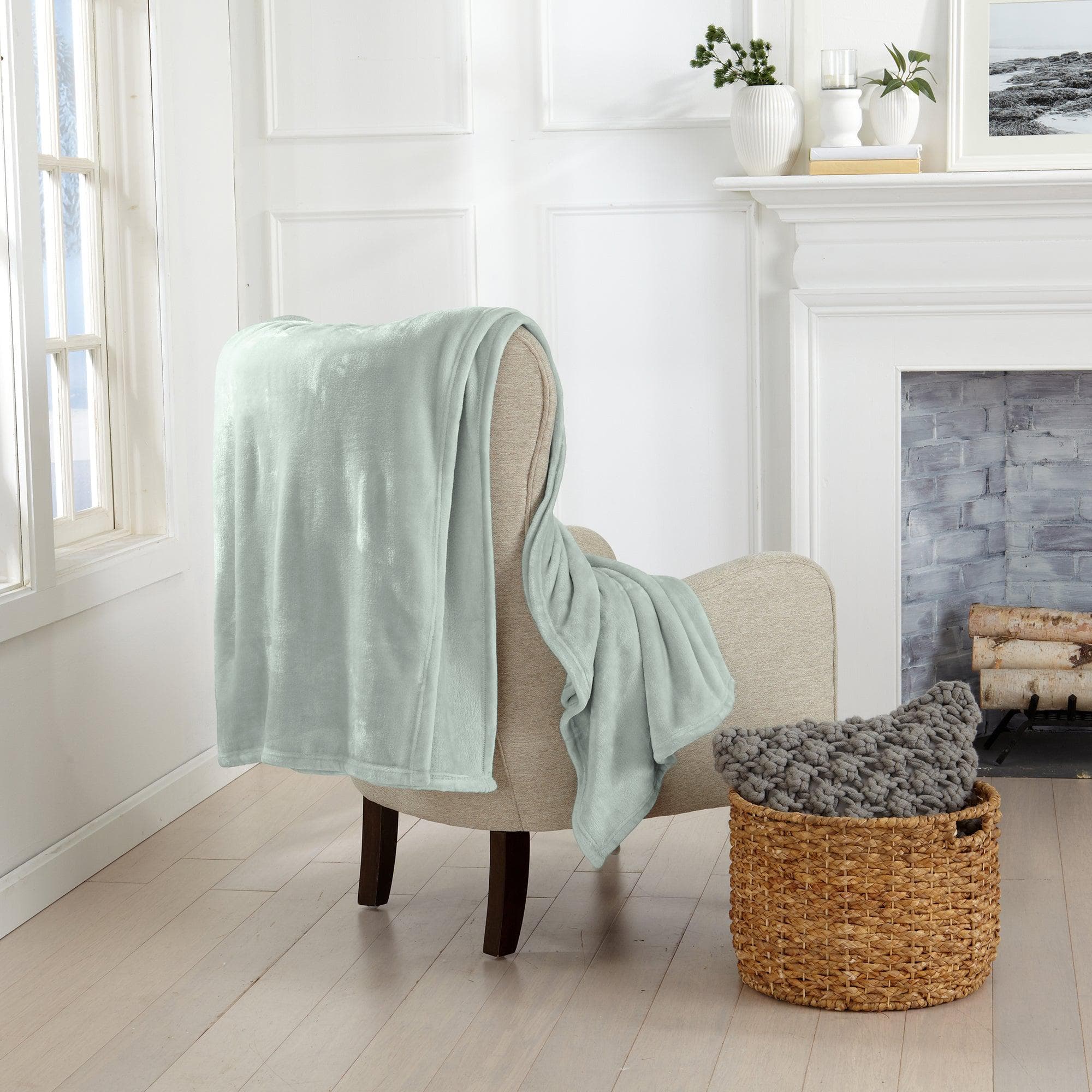 Velvet Plush Blanket - Avianna Collection - Rustic Avenue