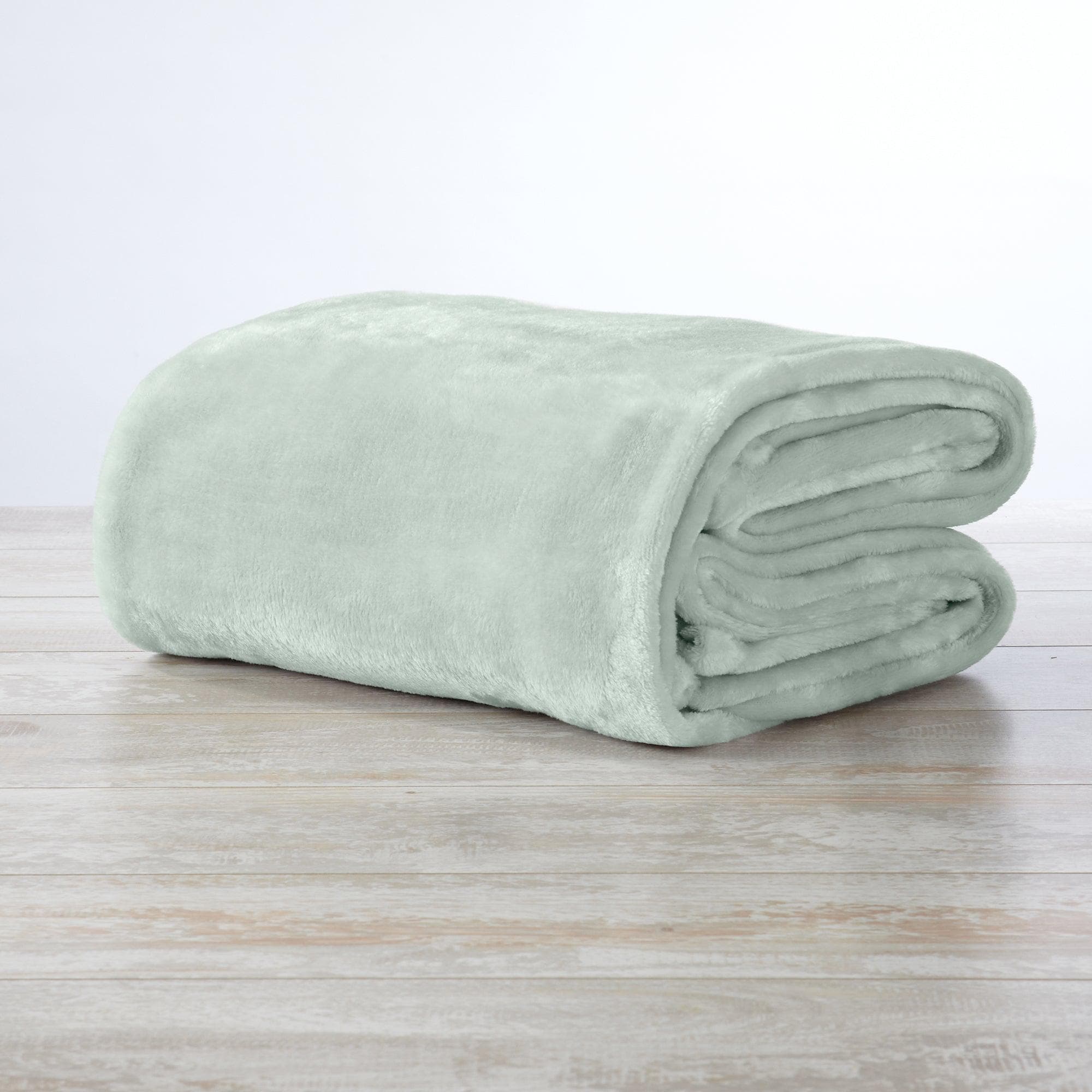 Velvet Plush Blanket - Avianna Collection - Rustic Avenue