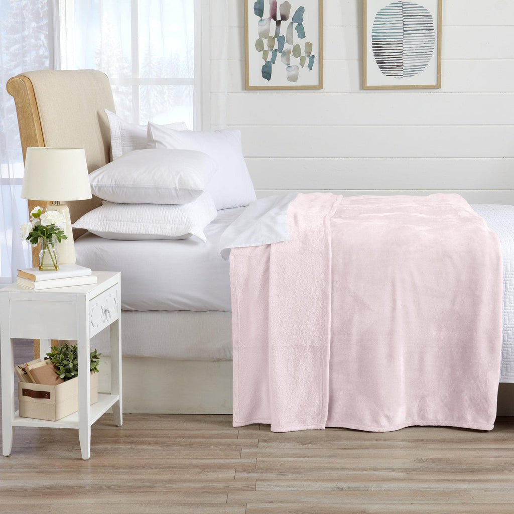 Velvet Plush Blanket - Avianna Collection - Rustic Avenue