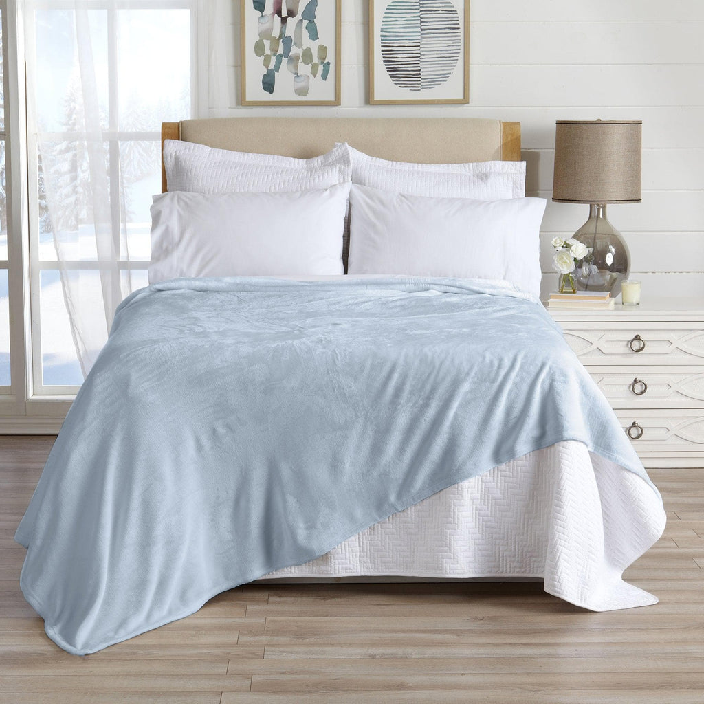 Velvet Plush Blanket - Avianna Collection - Rustic Avenue