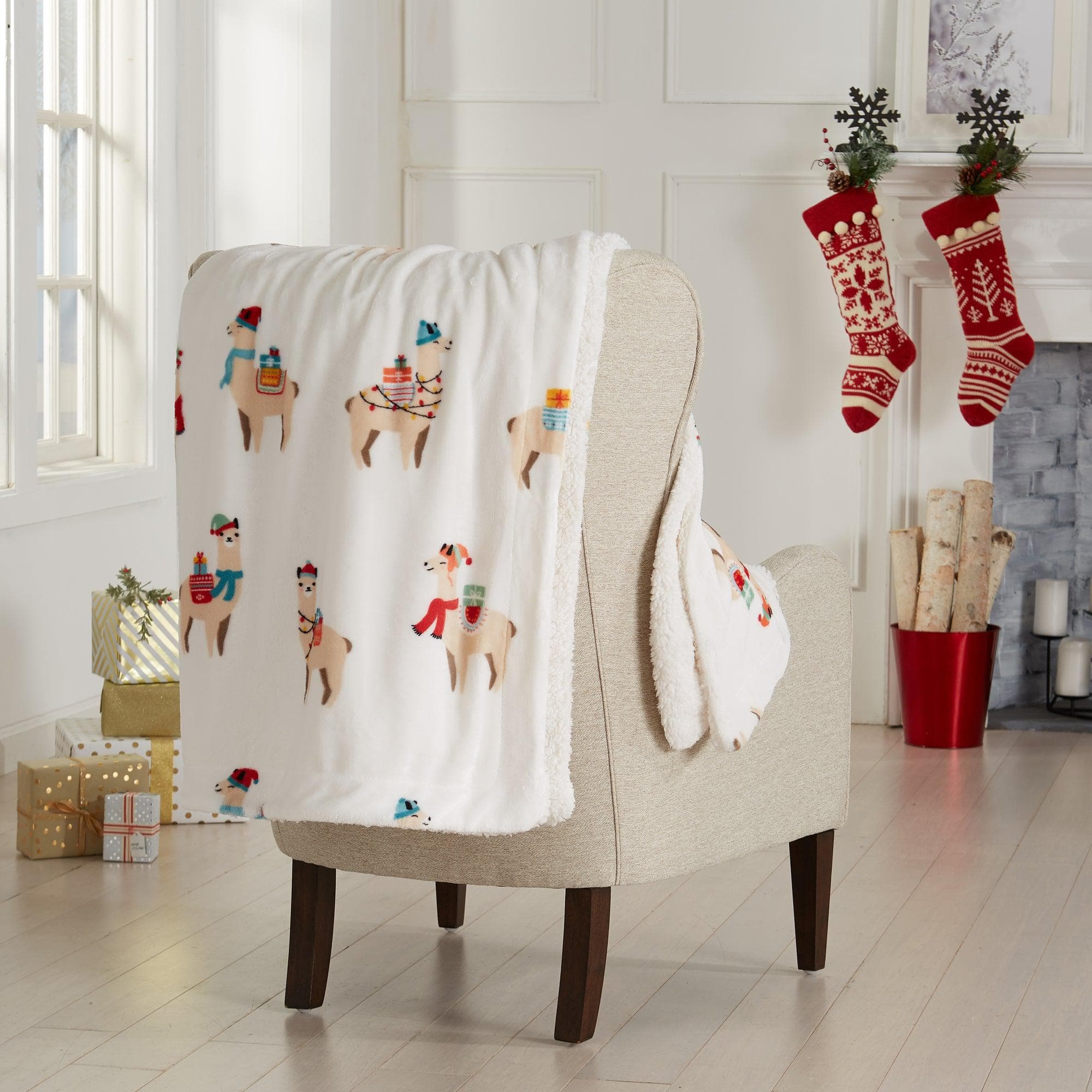 Holiday Sherpa Throw - Esmay Collection - Rustic Avenue