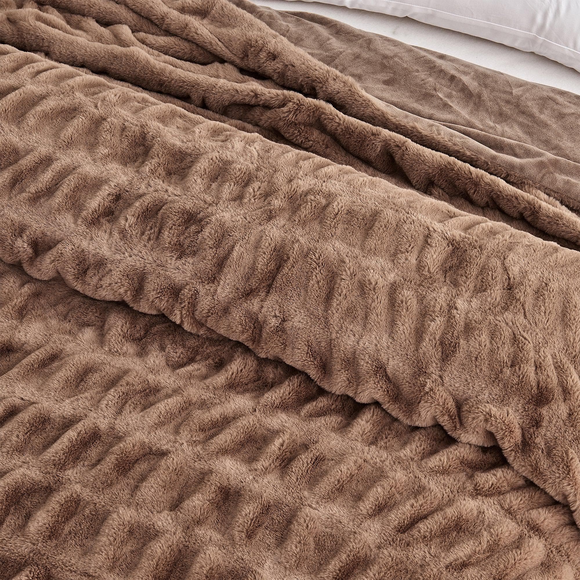 Ruched Faux Fur Throw Blanket - Alondra Collection - Rustic Avenue