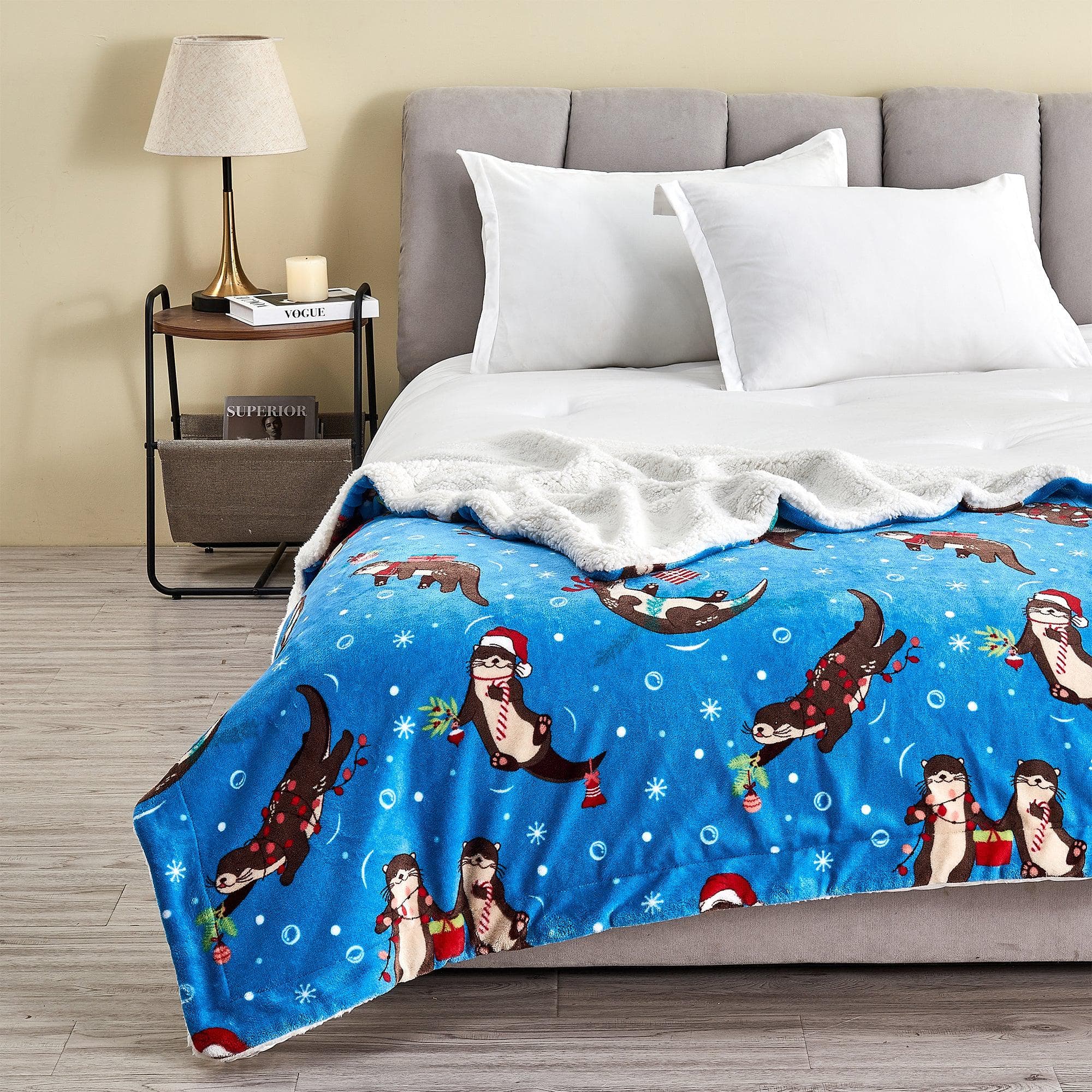 Holiday Sherpa Throw - Esmay Collection - Rustic Avenue