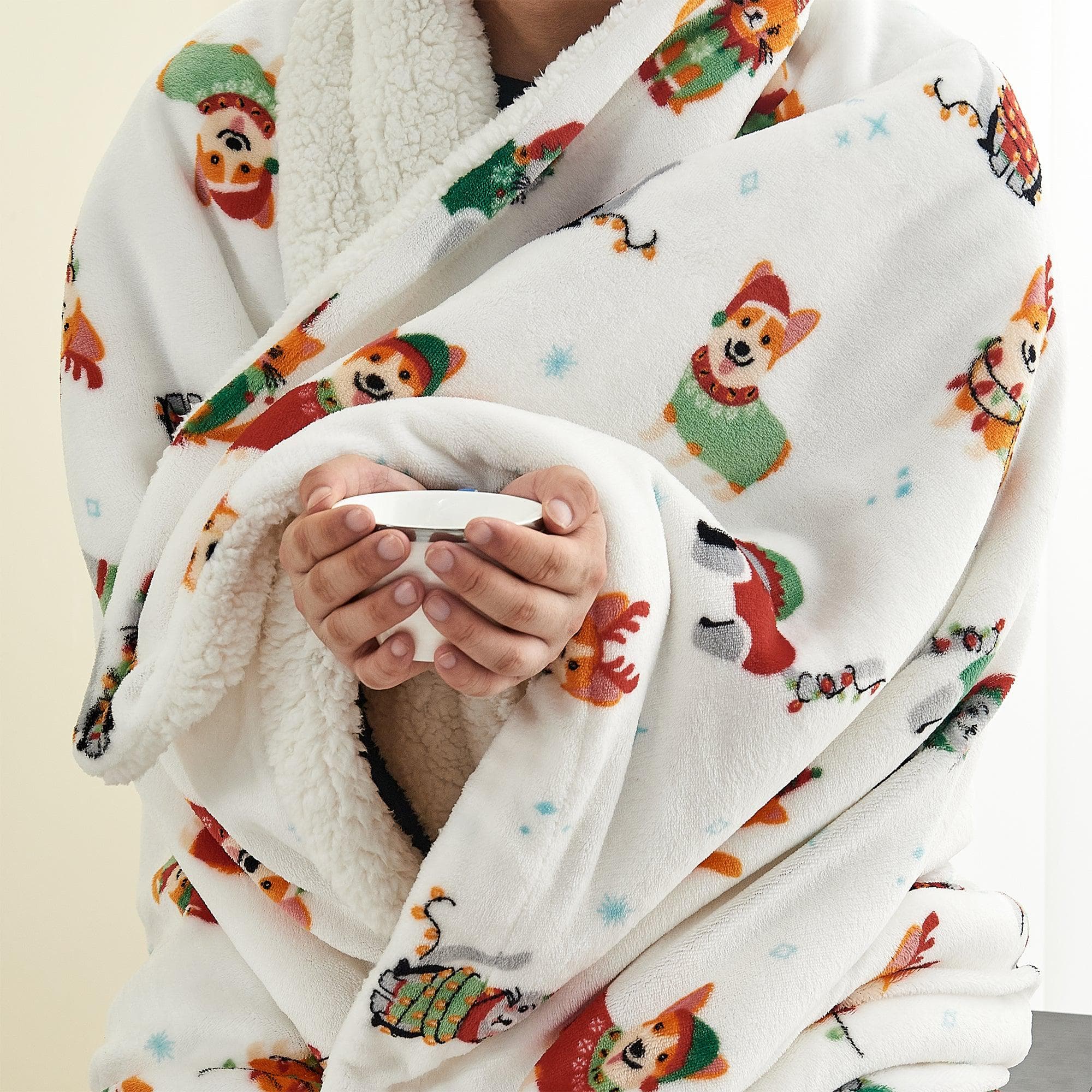 Holiday Sherpa Throw - Esmay Collection - Rustic Avenue