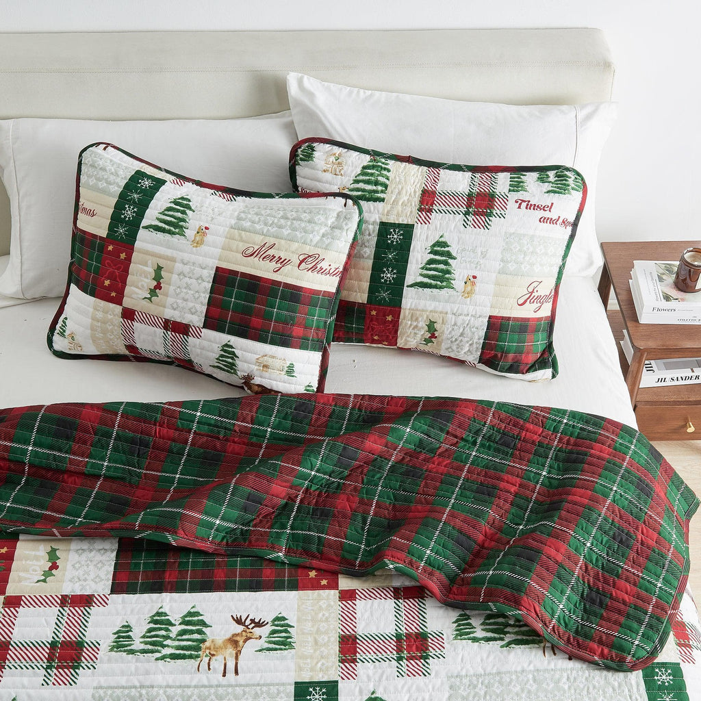Colorful Holiday Quilt Set - Midnight Magic Collection - Rustic Avenue