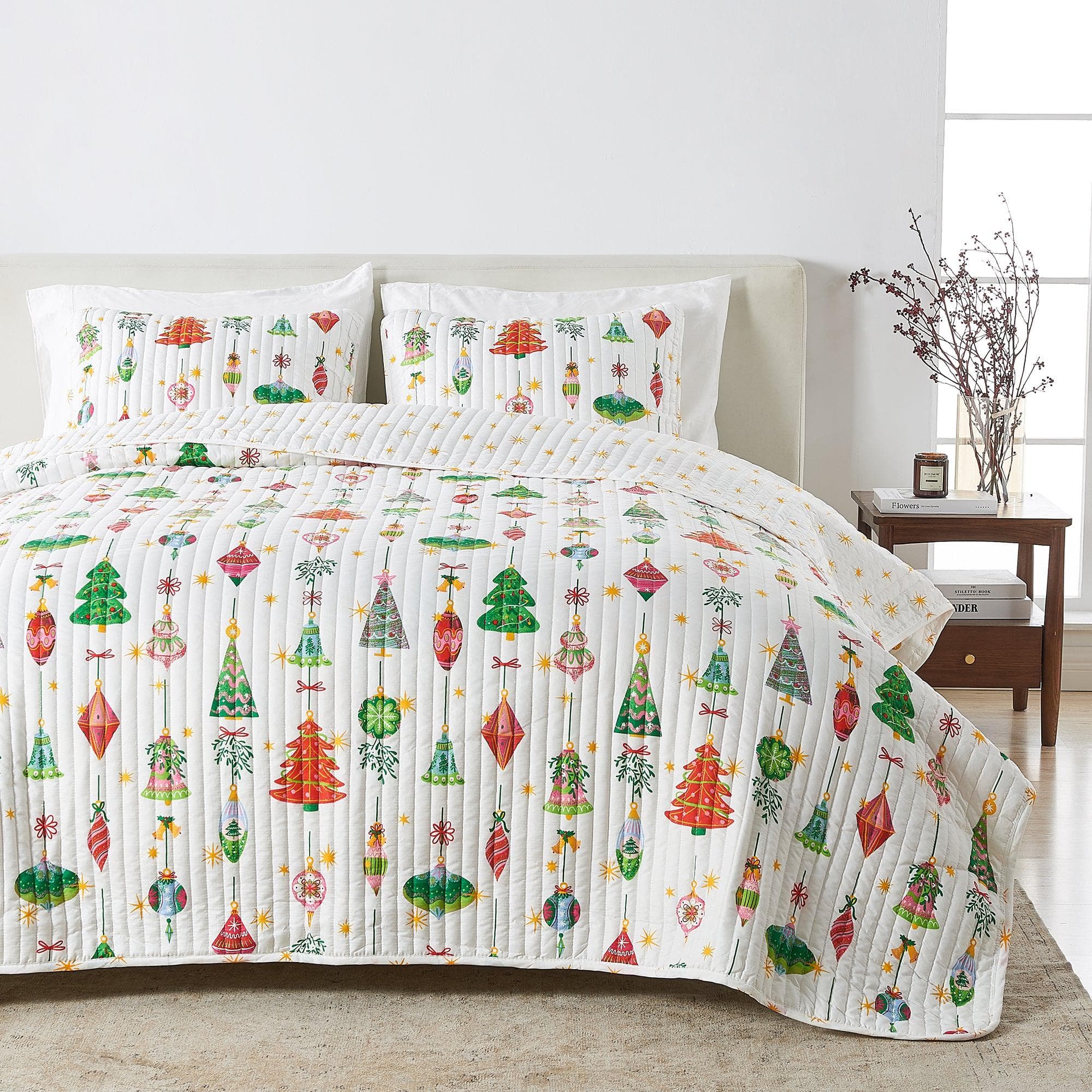 Colorful Holiday Quilt Set - Midnight Magic Collection - Rustic Avenue