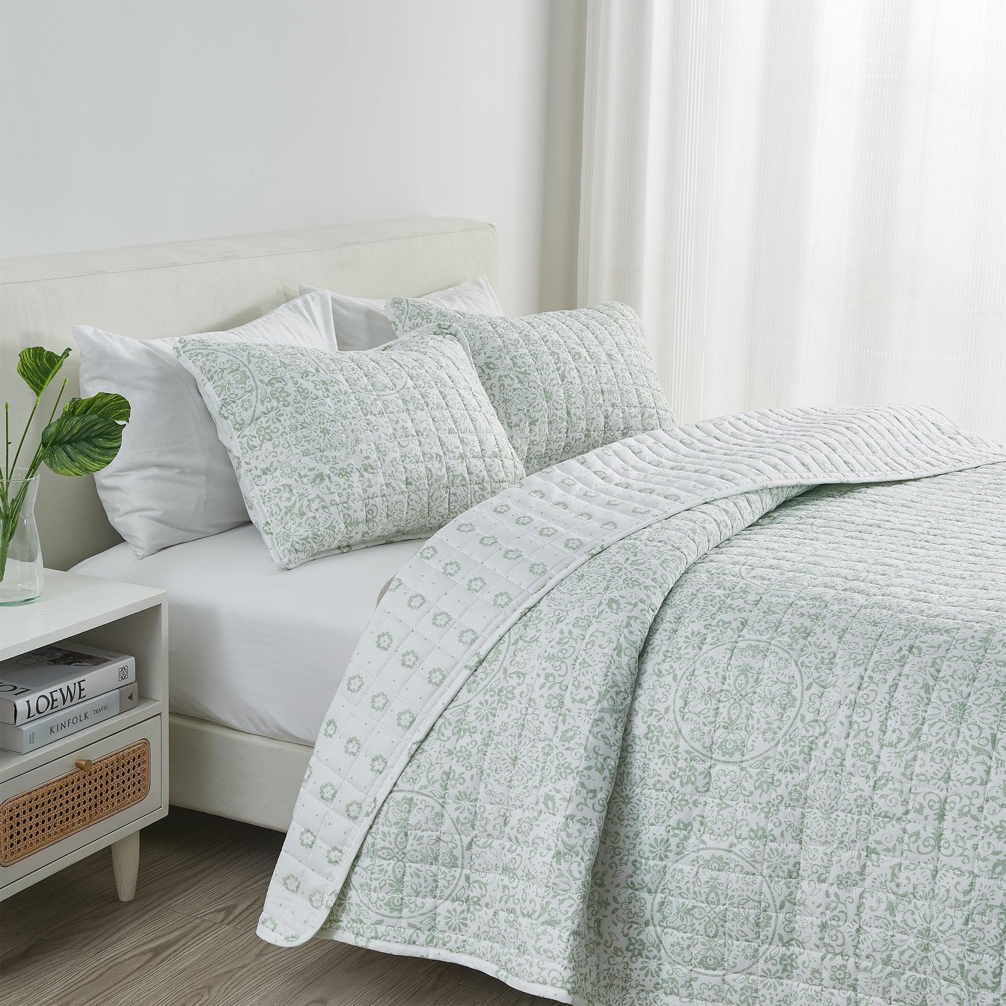 Floral Medallion Printed Microfiber Quilt Set - Kaleigh Collection - Rustic Avenue