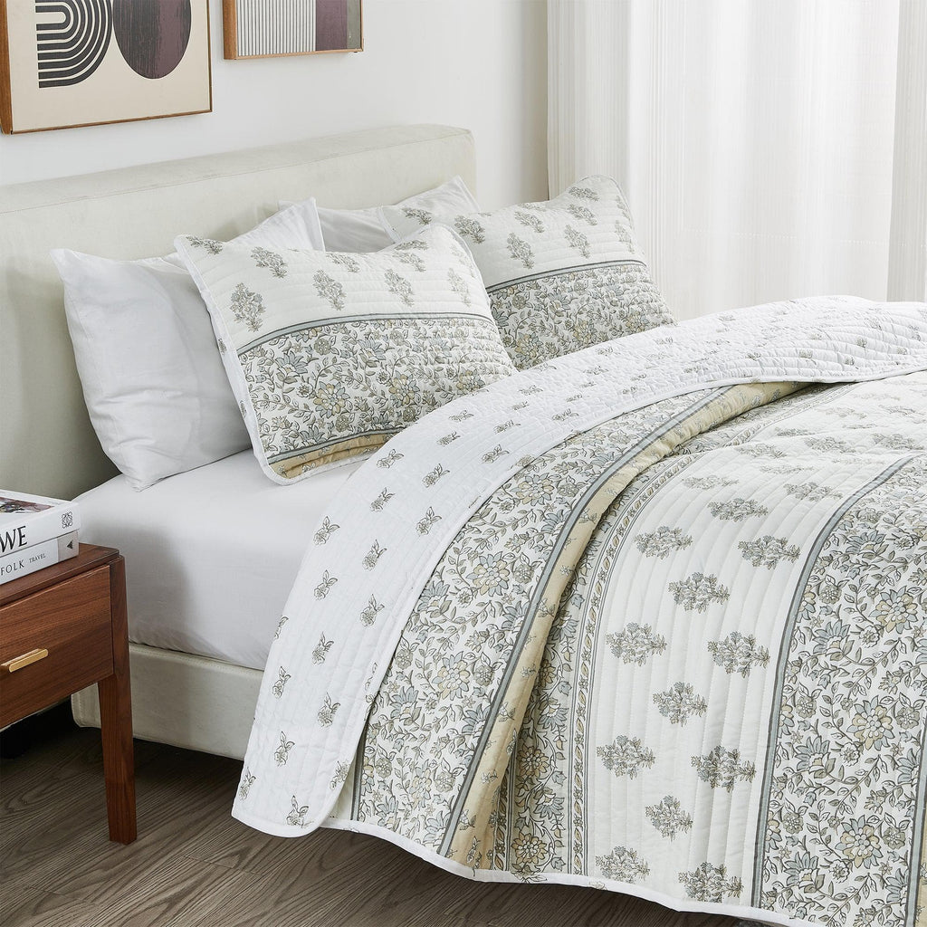 Floral Striped Microfiber Quilt Set - Hermine Collection - Rustic Avenue