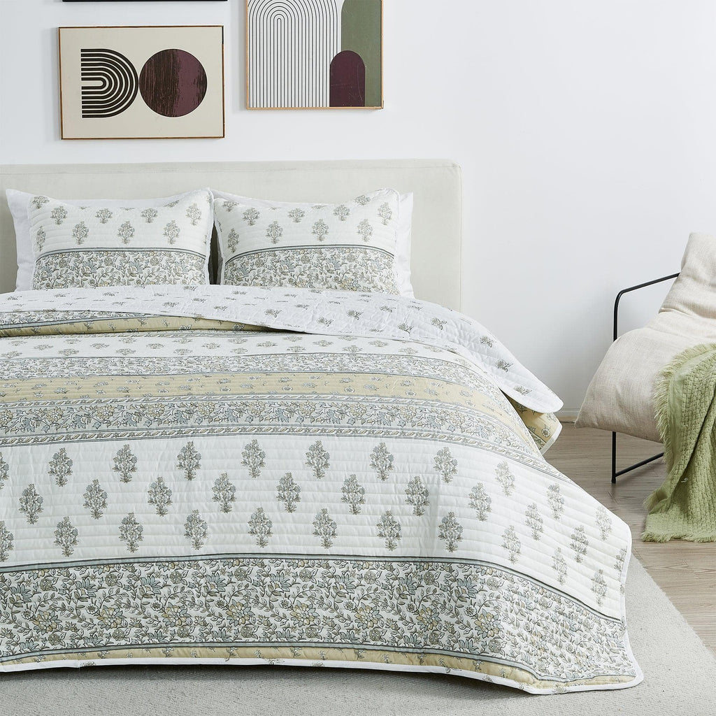 Floral Striped Microfiber Quilt Set - Hermine Collection - Rustic Avenue