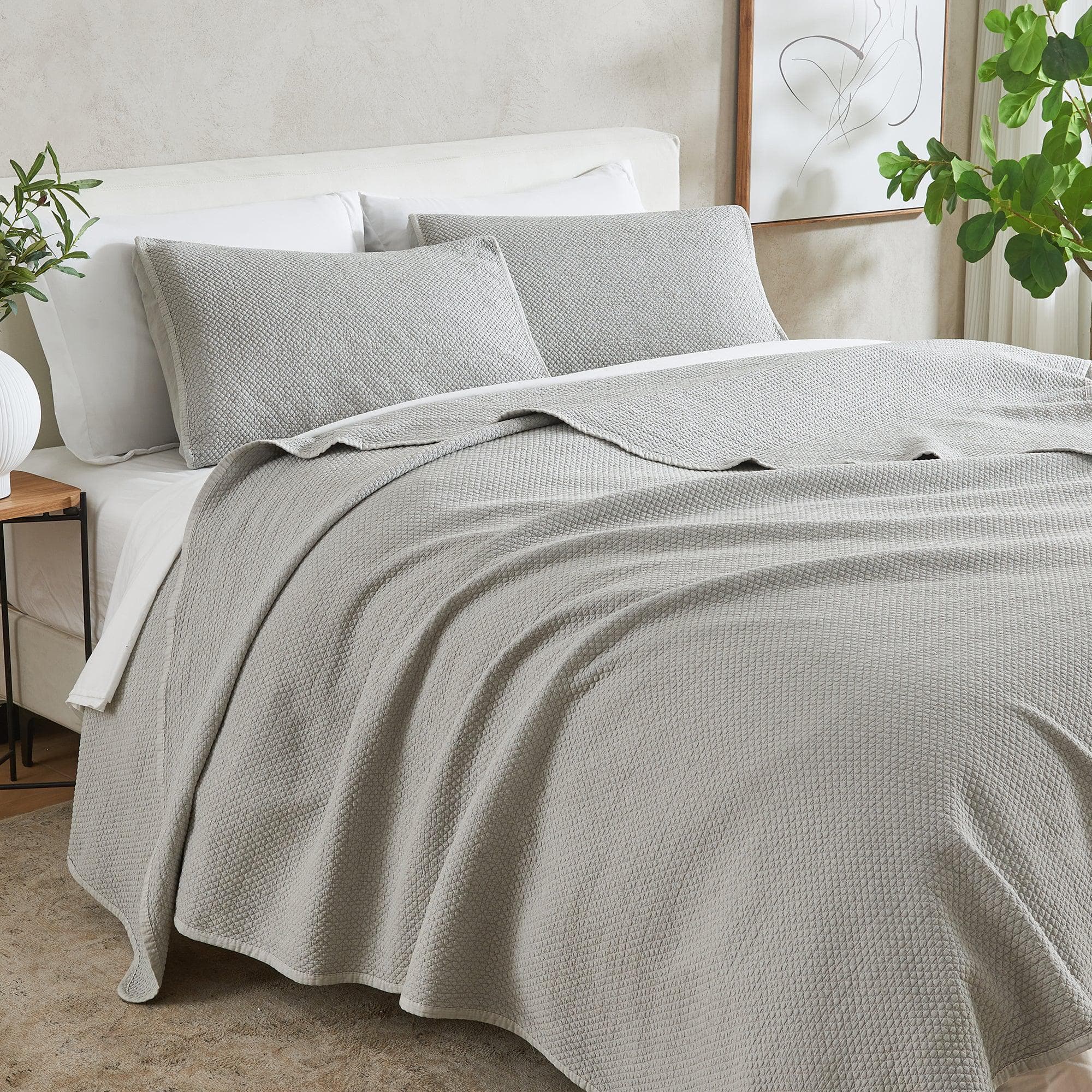 Stonewashed Relaxed Quilt Set - Vittoria Collection - Rustic Avenue