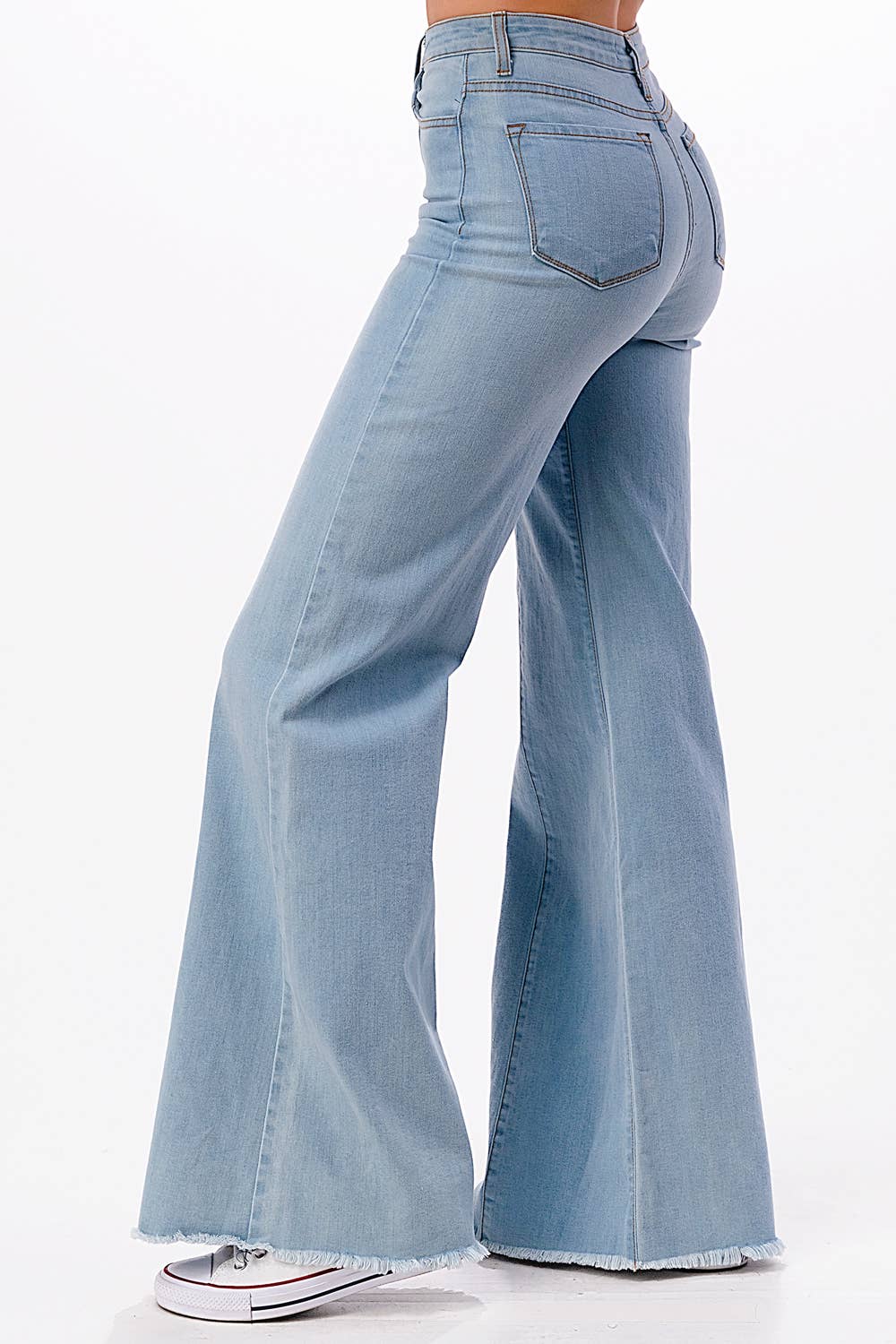O2 Front Seam Wide Leg Denim Jeans - Light Wash